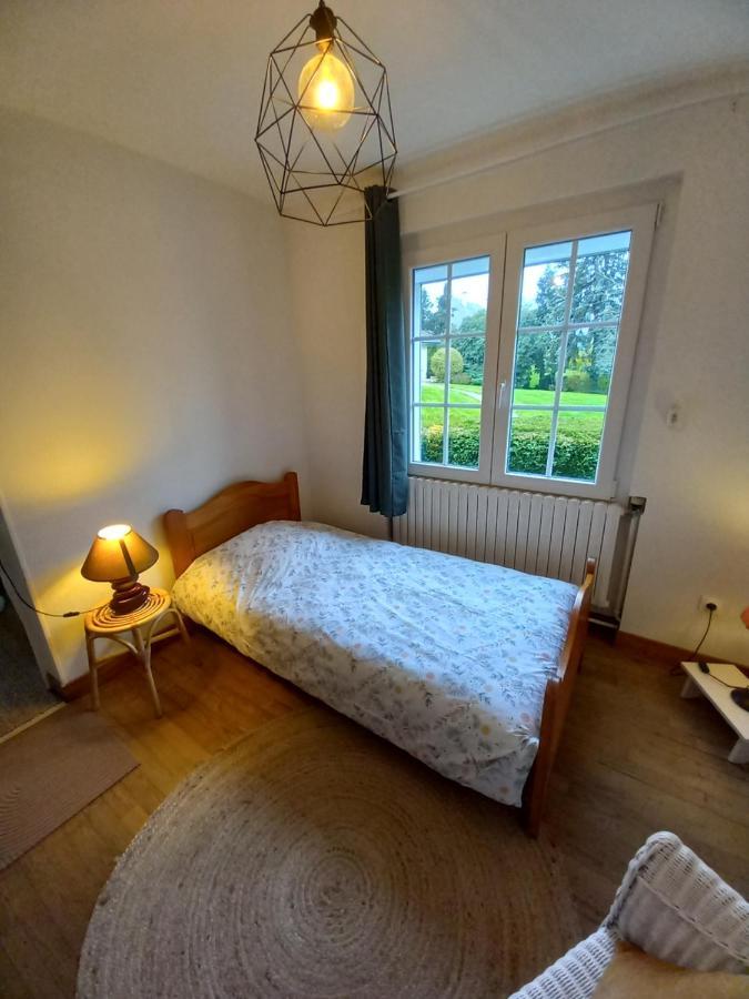 Au Bord Du Vilpion Lägenhet Marle-et-Behaine Exteriör bild